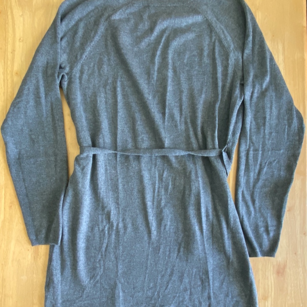 Stork & Babe Gray Knit Sweater - Picture 2 of 6